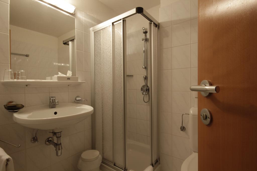 Hotel Tia Apart Kaunertal Quarto foto